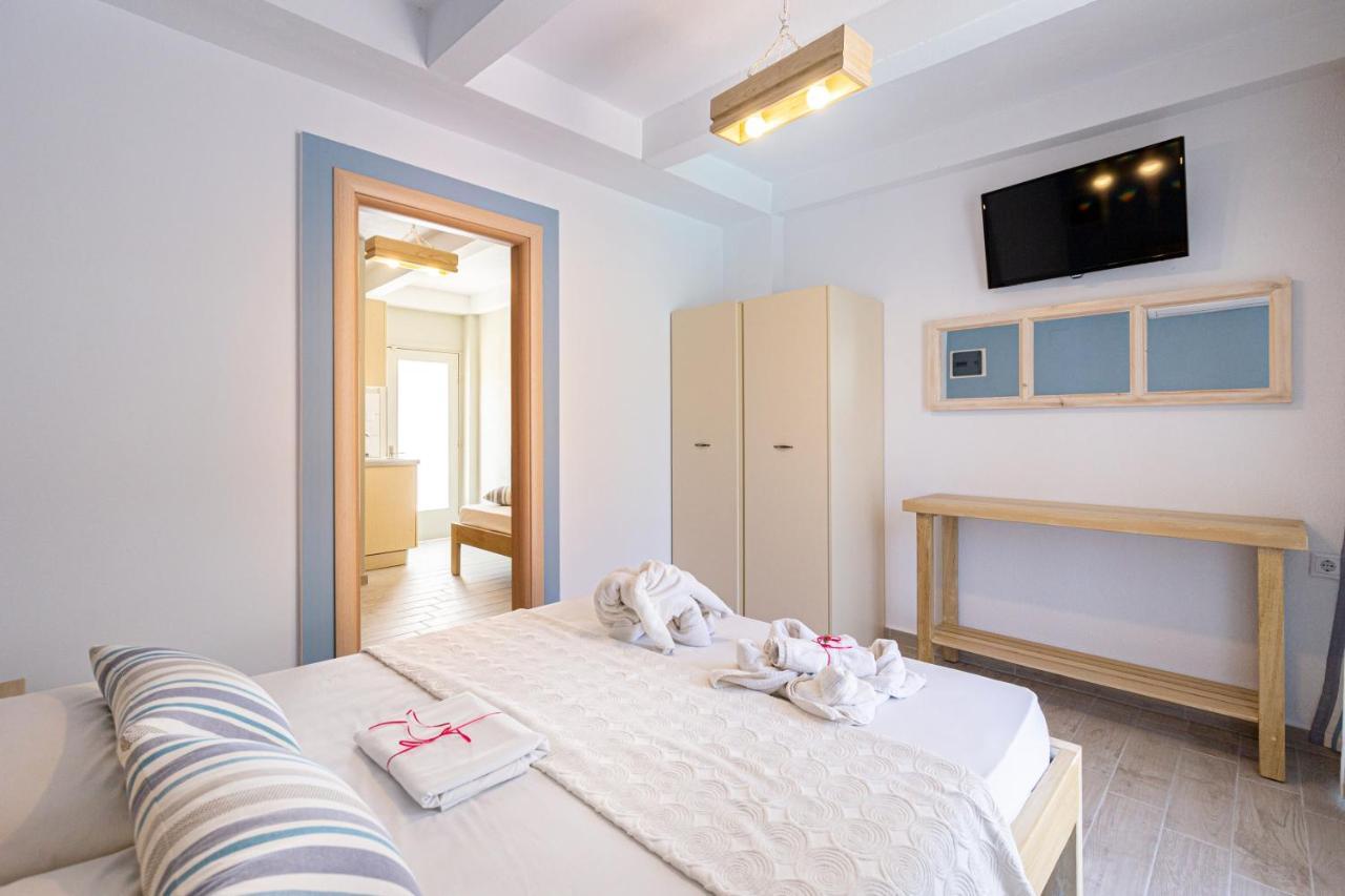 Alexa'S Sunny Days Aparthotel Limenaria  Exteriör bild